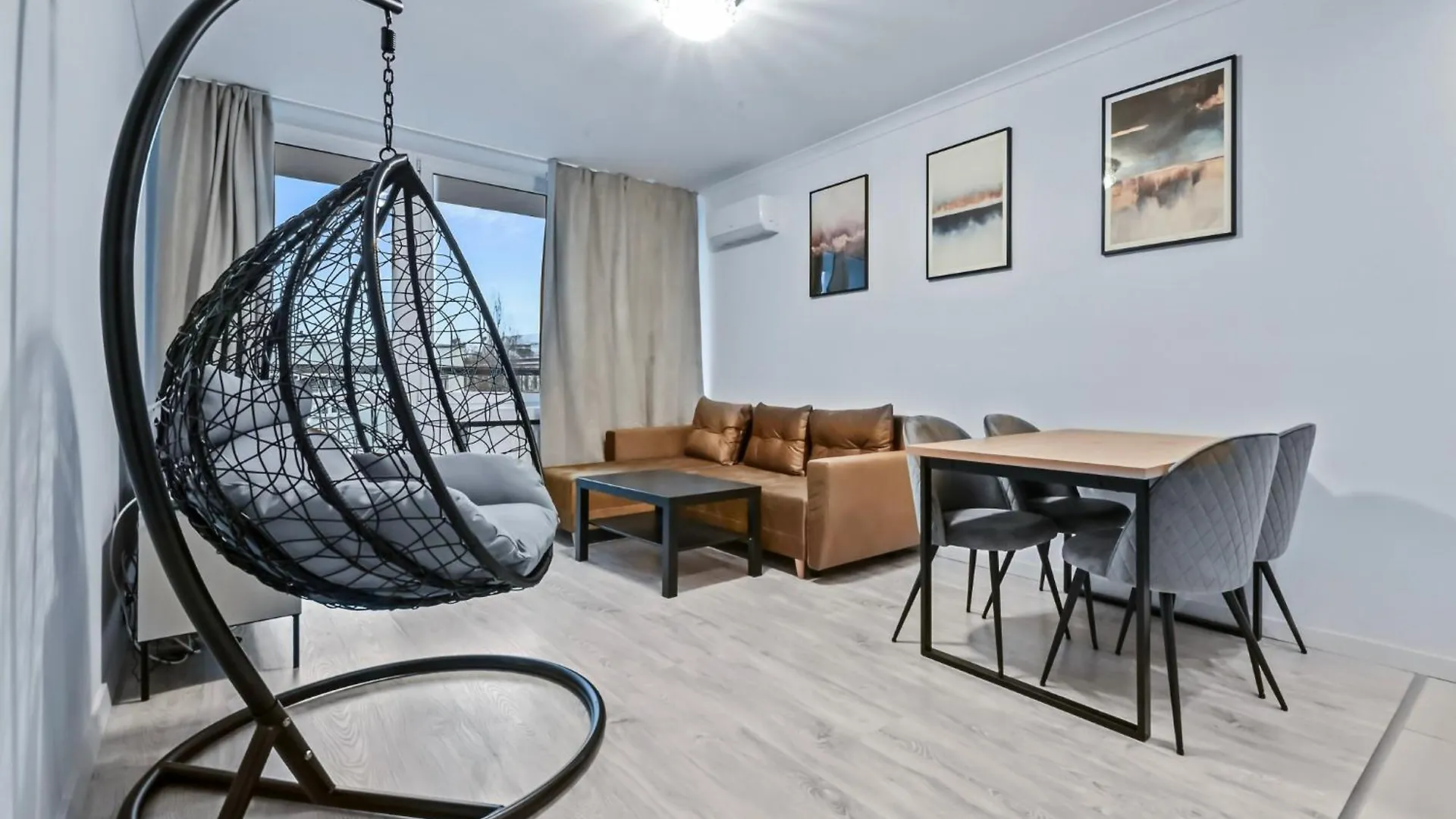 Apartment Rentplanet - Apartament Muranow Warsaw Poland